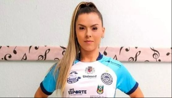 Caso Marcela Soares: clube nega afastamento por perfil no Privacy e Topfans